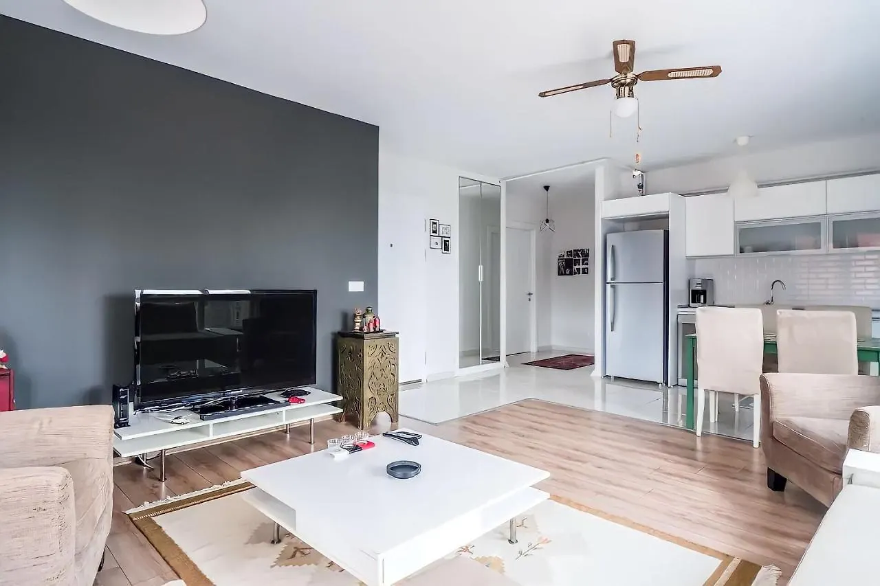 Apartment Sea And Lake View In Maltepe Istanbul Turkey
