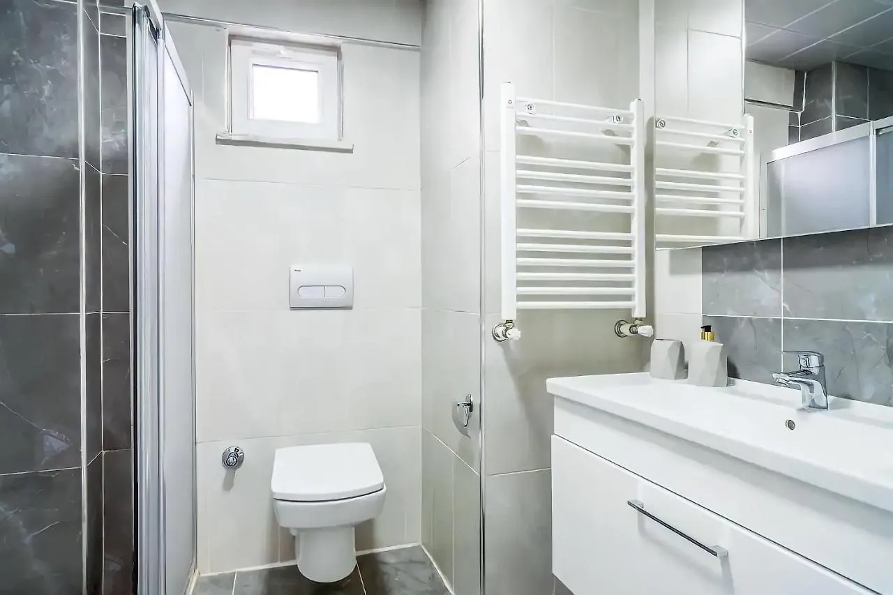 Apartment Sea And Lake View In Maltepe Istanbul